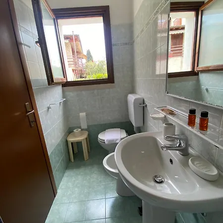 Ca' Ai Tigli Hotel Tignale