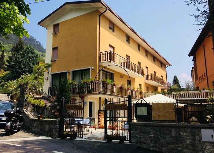 Ca' Ai Tigli Hotel Tignale