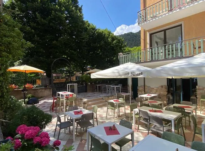 Ca' Ai Tigli Tignale