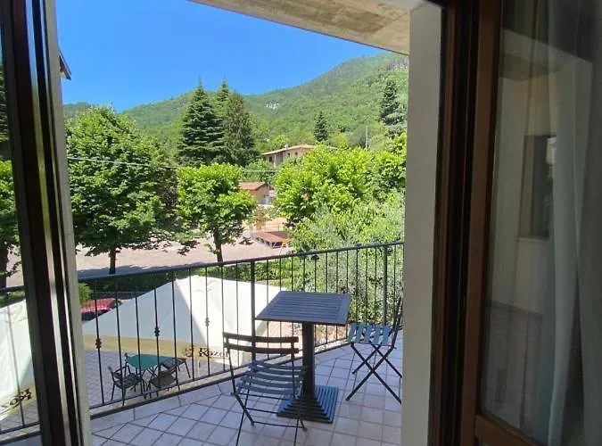 Ca' Ai Tigli 2* Tignale