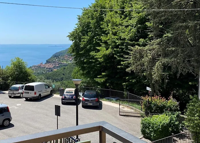 Ca' Ai Tigli Hotel 2*